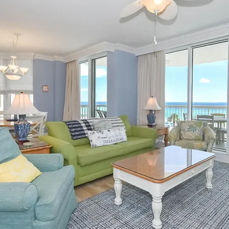 Silver Beach Towers W401